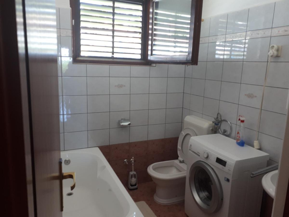 Apartman Emilio Baska Voda Ngoại thất bức ảnh